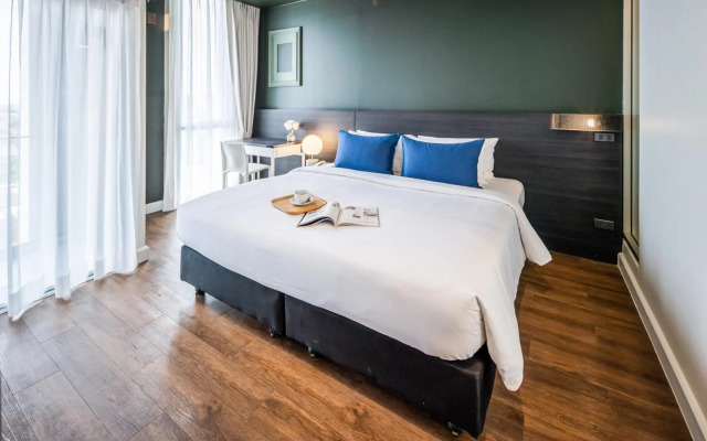 Blue Hippo Hotel