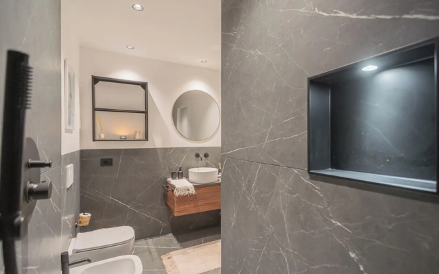 Piccola Como Lotus by Rent all Como