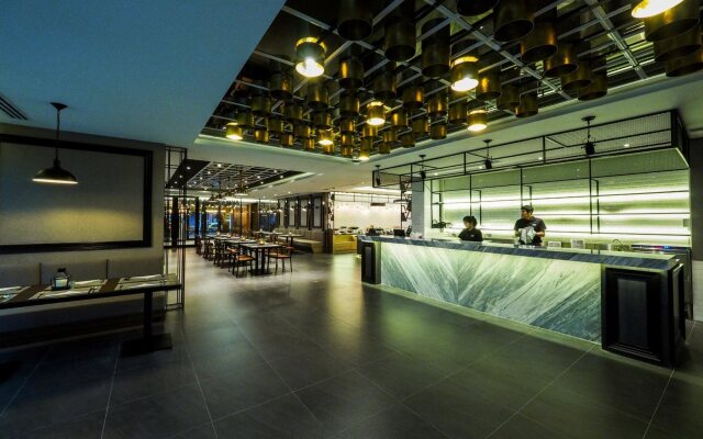 130 Hotel & Residence