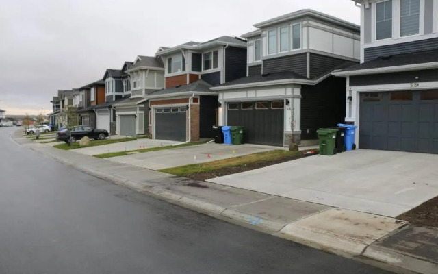 Beautiful 2 bedroom home away from home