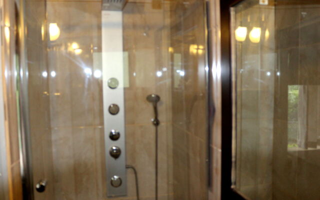 Enviro-Villa Luxury Inn