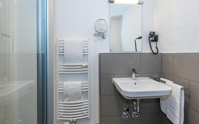 Deichhäuser Anna Küste Deichhäuser Anna Küste 8-23