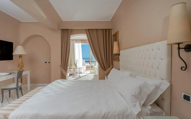 Therasia Resort Sea & Spa - The Leading Hotels of the World