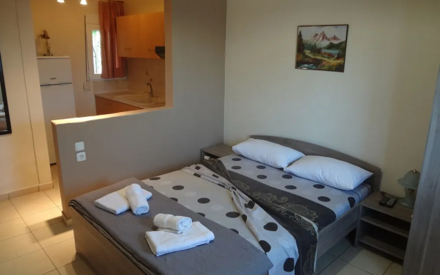 Nostos Apartments