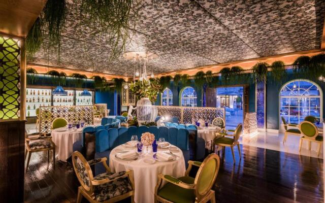 Las Dunas Grand Luxury Hotel