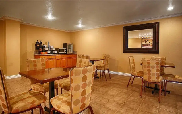 Chula Vista Inn