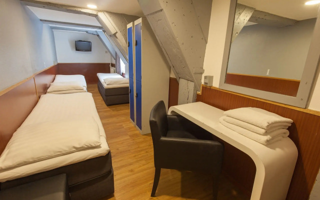 Travel Hotel Amsterdam