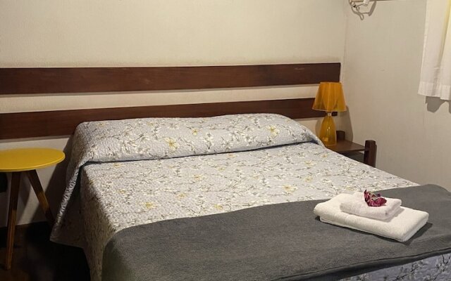 Village Colonial Hotel