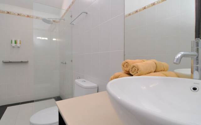 Airy Legian Dewi Sri Empat Kuta Bali