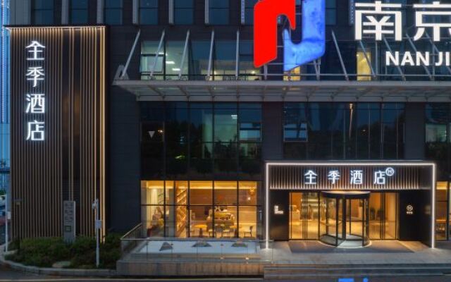 JI Hotel (Nanjing Aoti Guoji Bolanzhongxin Jinrongcheng)