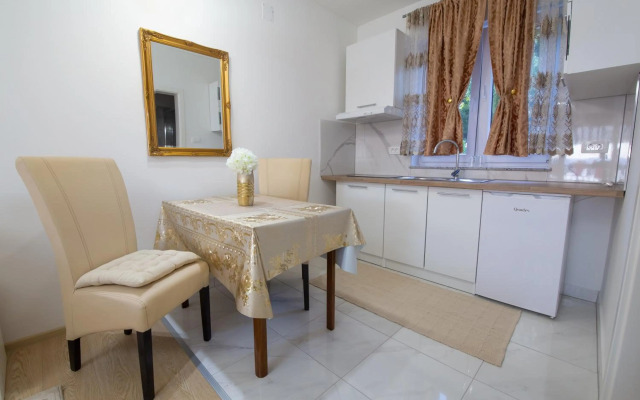 Beautyful sea view 6 studio Danijela