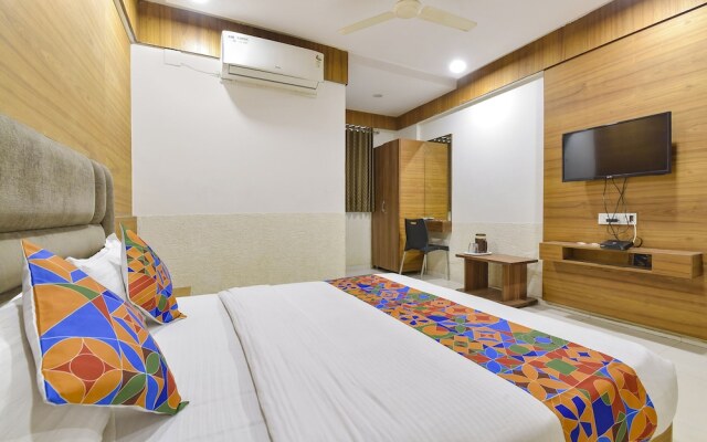 Fabhotel Maan Palace