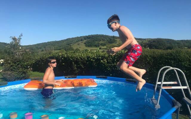 Bluebell House 5 Star Luxury 4 Bdrms and hot tub