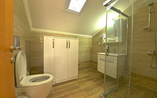 Ozgur City Residence