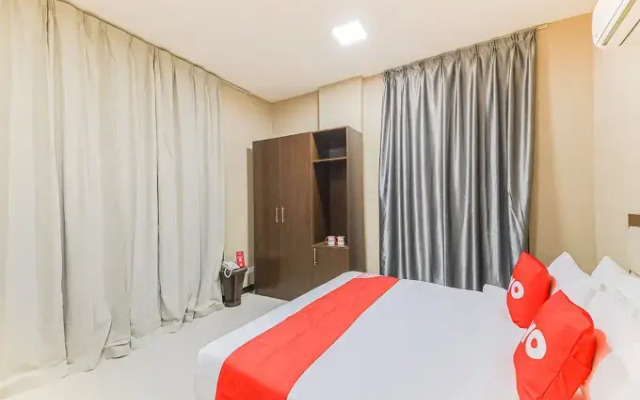 Alpha Suites Hotel