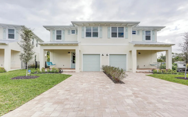 Waterfront Stuart Townhome w/ Private Pool!