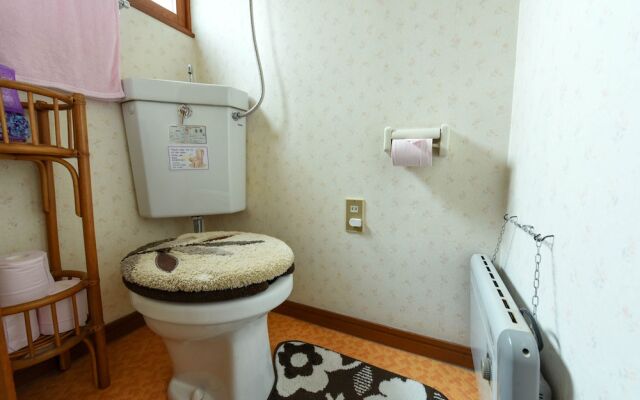 Sapporo-ENJU Shiroishi House