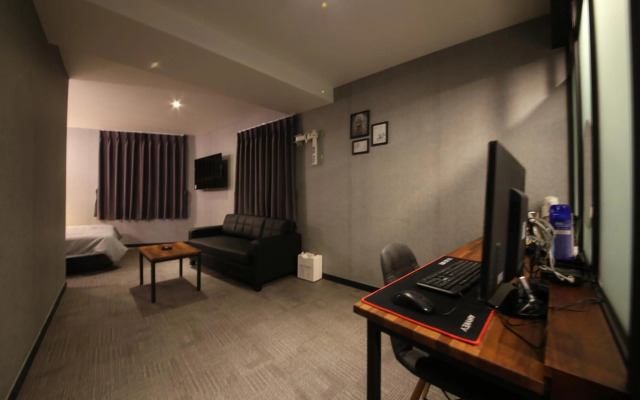 The Last Hotel