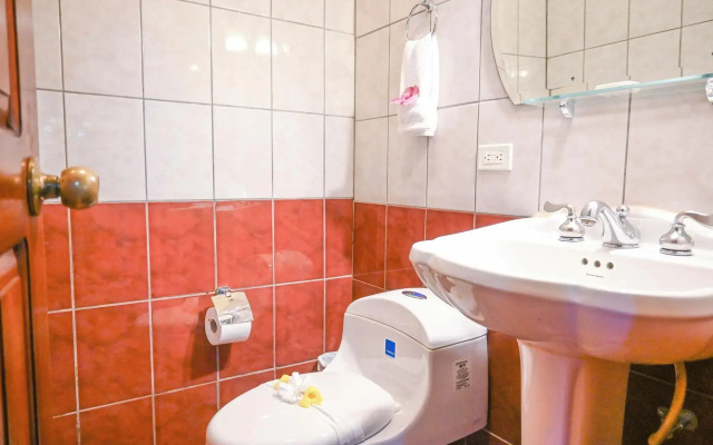 Hotel Villas Lirio