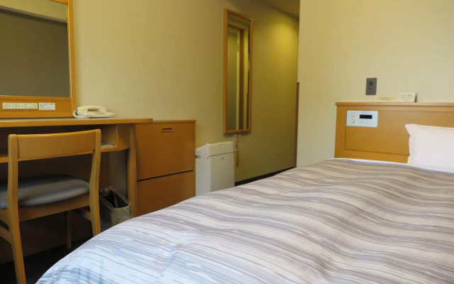 Hotel Route-Inn Kikugawa Inter