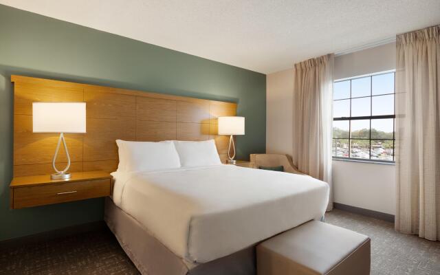 Staybridge Suites Tampa East - Brandon, an IHG Hotel