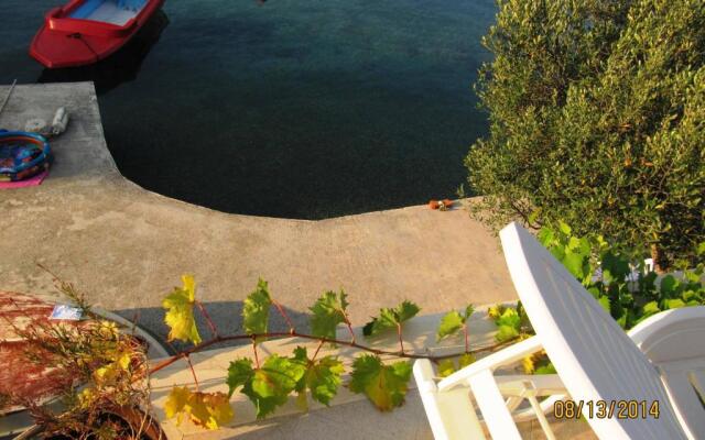 Apartmans and Rooms Dunjini Dvori