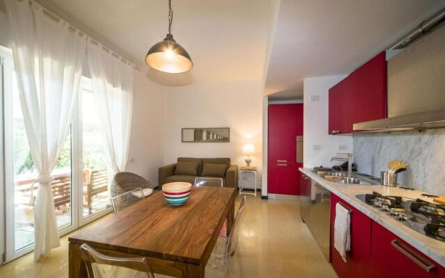 Cinque Terre Moneglia Apartments