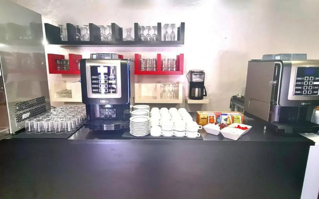 Albufeira Beach Hotel