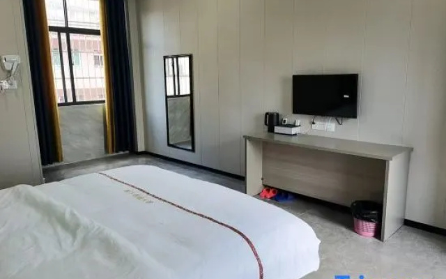 Shuofeng Boutique Apartment (Qishi Branch)