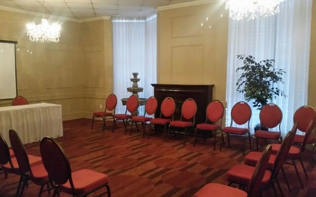 Travelodge Lloydminster