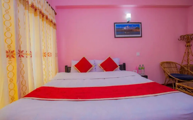 Oyo 412 Sunrise Moon Beam Hotel