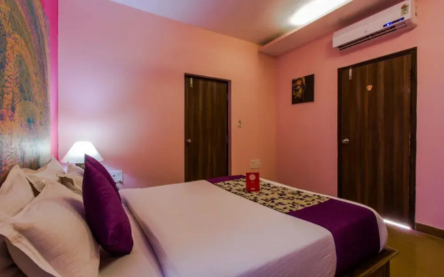 Oyo 5673 Maximum Holiday Inn Rooms