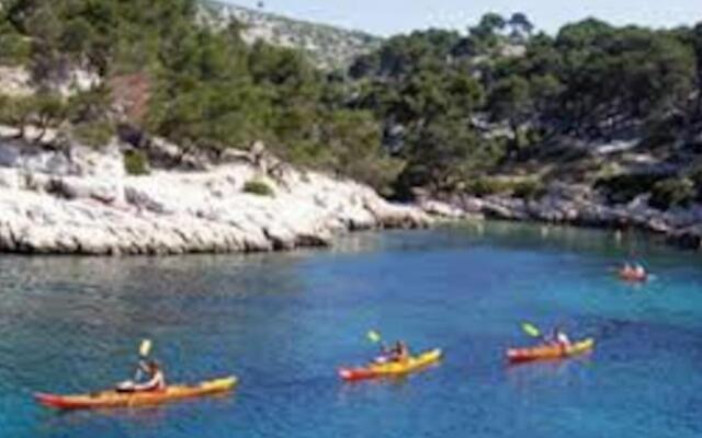 T3 vue mer calme à la Madrague