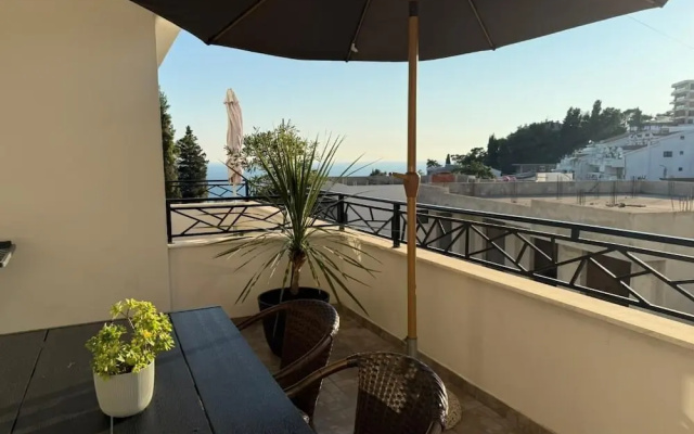 Superior Onebedroom Apartment