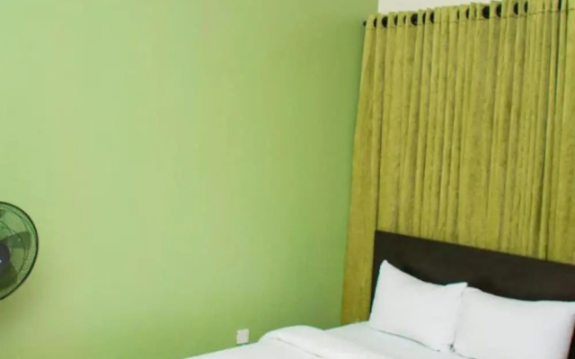 Esporta Hotel Yaba
