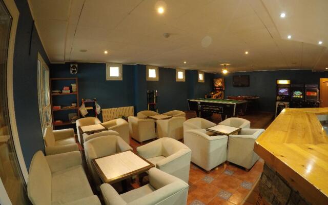 Somriu Hotel Vall Ski