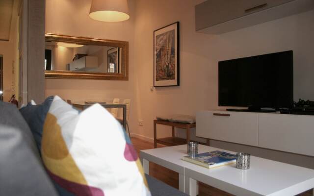 Avenida Apartments Tapioles