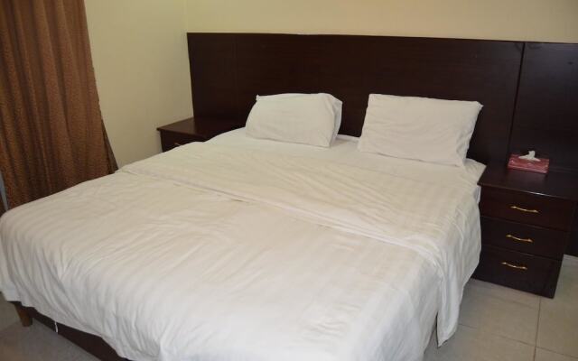 Akaduniya Furnished Apartments 3