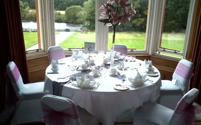 Dryburgh Abbey Hotel