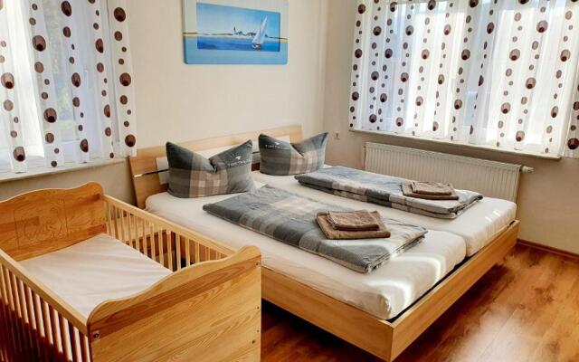 Drei Zimmer Apartment am Rhein