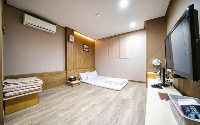 Gyeongju Bomun Zara