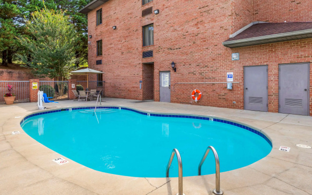 Comfort Inn & Suites Lenoir Hwy 321 Northern Foothills