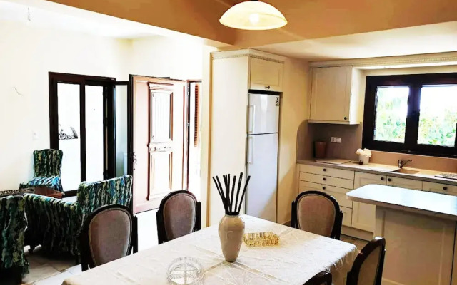 Traditional House Spectacular View near Heraklion