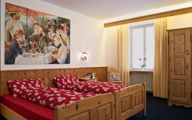 POSCHIAVO Suisse Hotel