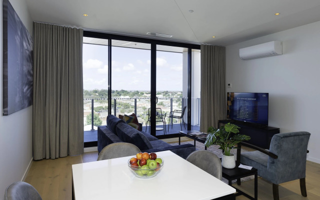 Oaks R Suites Geelong
