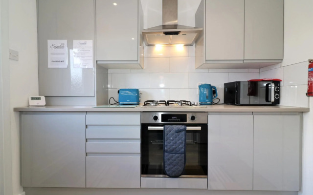 Sydney House - East Kilbride