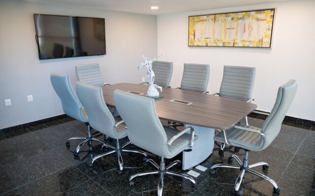 Holiday Inn Queretaro Zona Diamante by IHG