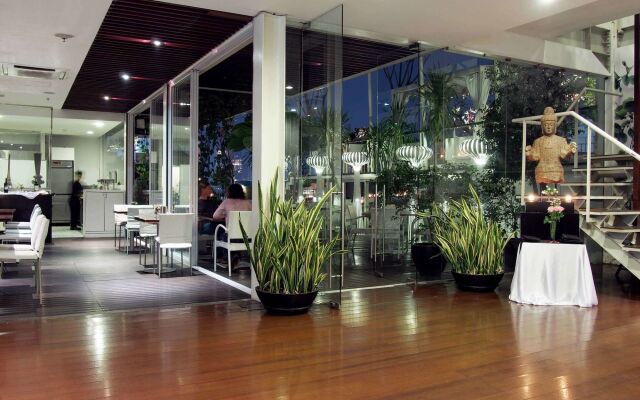 Kemang Icon Hotel