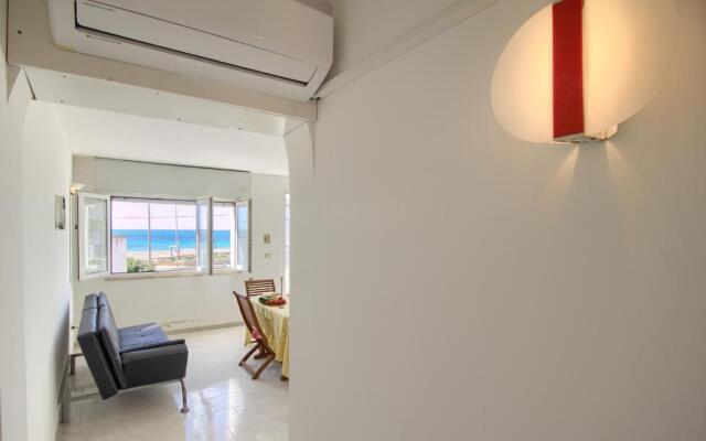 Front Beach Torre Mozza