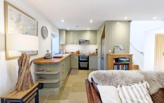 Hearnesbrook Barn , Emsworth